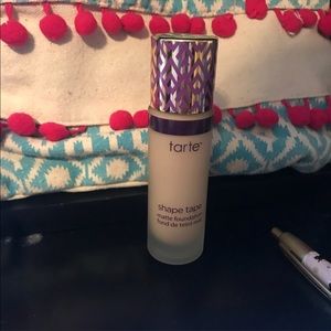 Tarte shape rape foundation